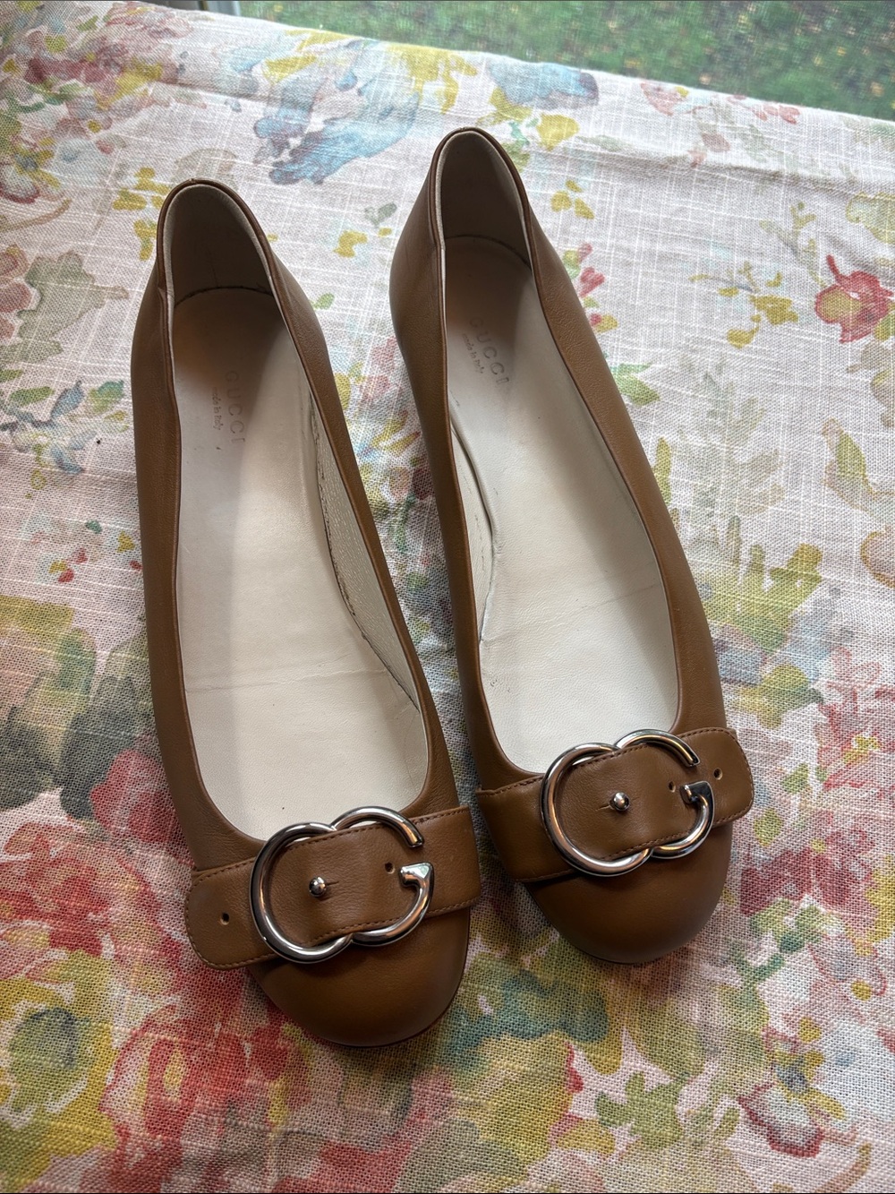Authentic Gucci Brown Leather Ballet Flats with Silver Buckle 39.5 9.5